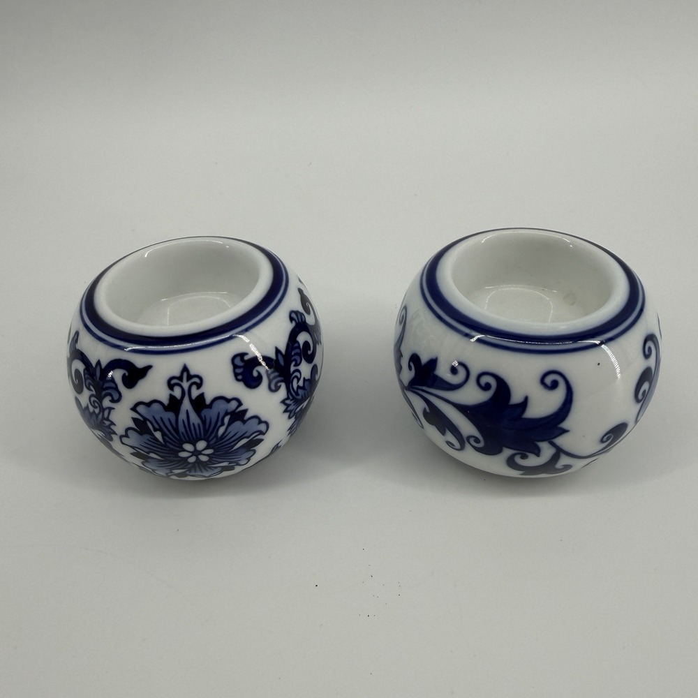 2 Bombay Blue & White Chinese Chinoiserie Tealight Candle Holders 3" Round - Picture 2 of 6